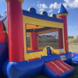 middle202 1768512566 Bounce House With Middle Slide Combo
